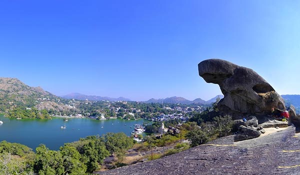 Mount Abu Budget Tour